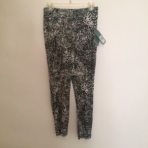 Lysse  Black - White Workout pants